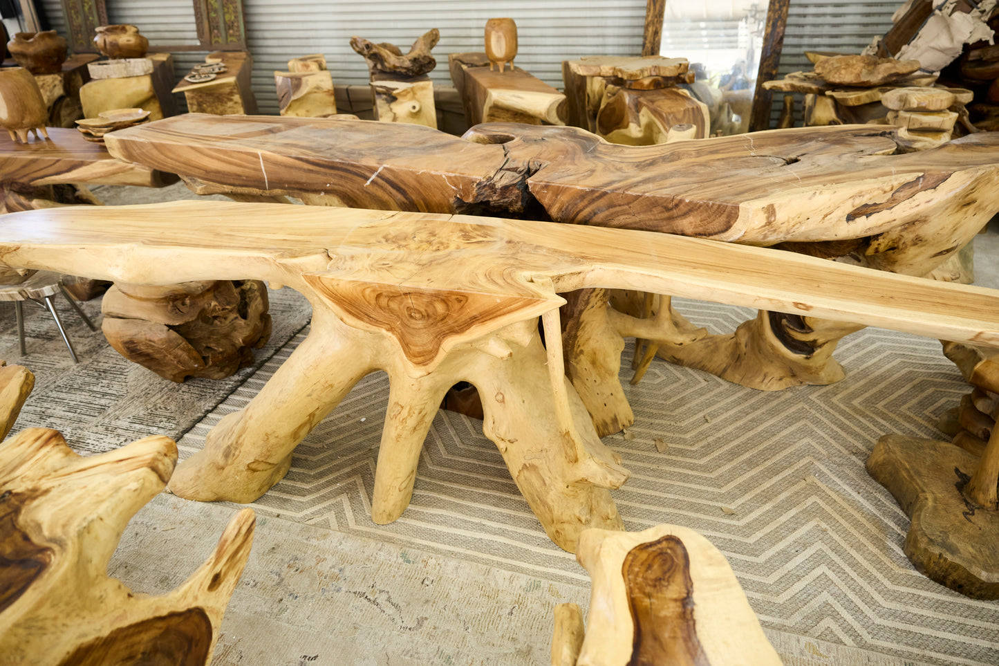 SUAR CONSOLE LARGE SIZE