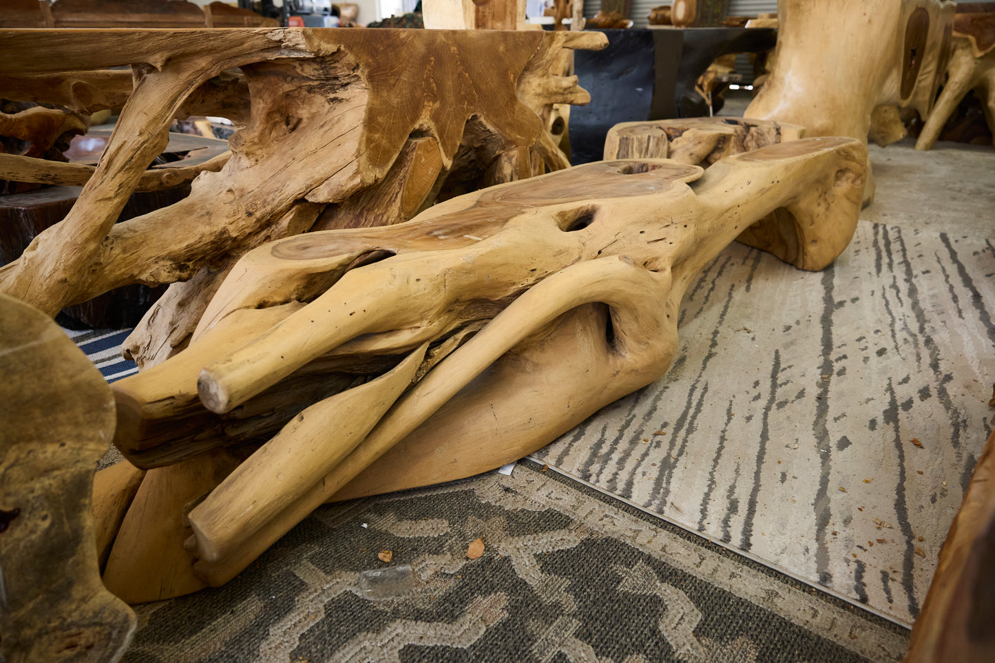 SUAR COFFEE TABLE ORGANIC PU FINISH