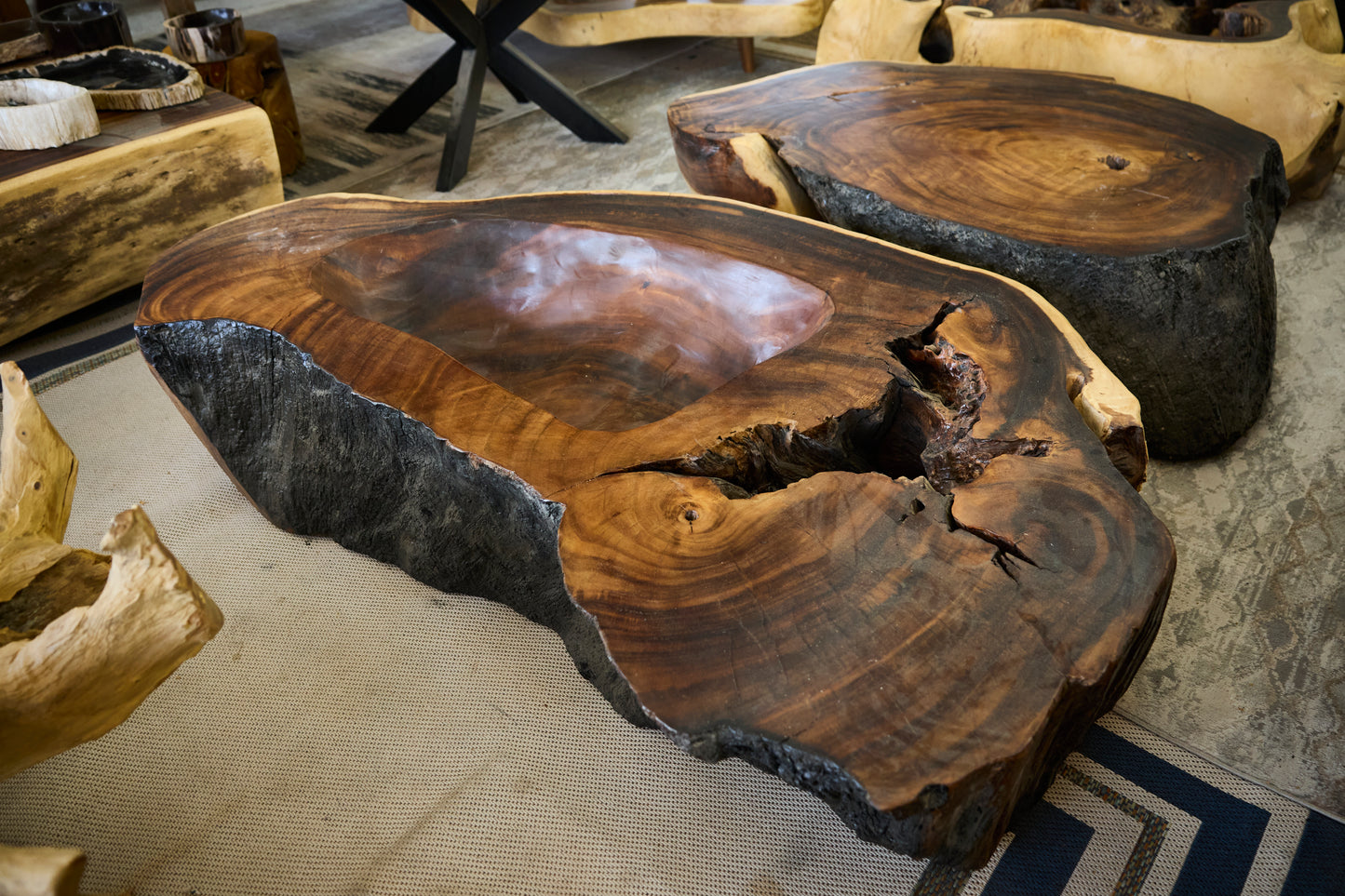 COFFEE TABLE SUAR ORGANIC STOCK WHEELS