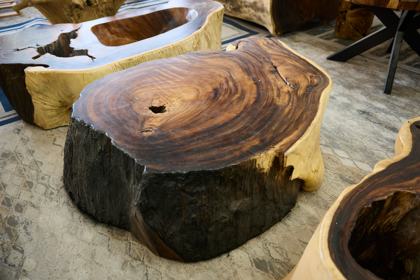 COFFEE TABLE SUAR ORGANIC STOCK + WHEELS