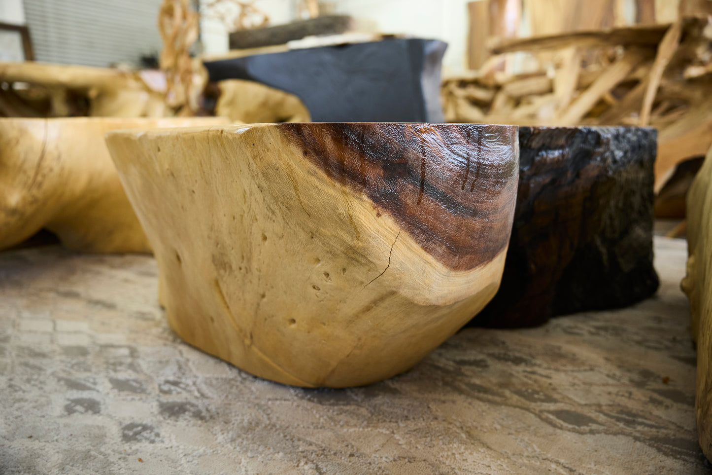 COFFEE TABLE SUAR ORGANIC STOCK + WHEELS