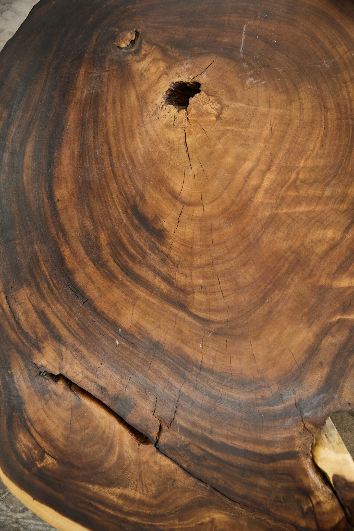 COFFEE TABLE SUAR ORGANIC STOCK + WHEELS
