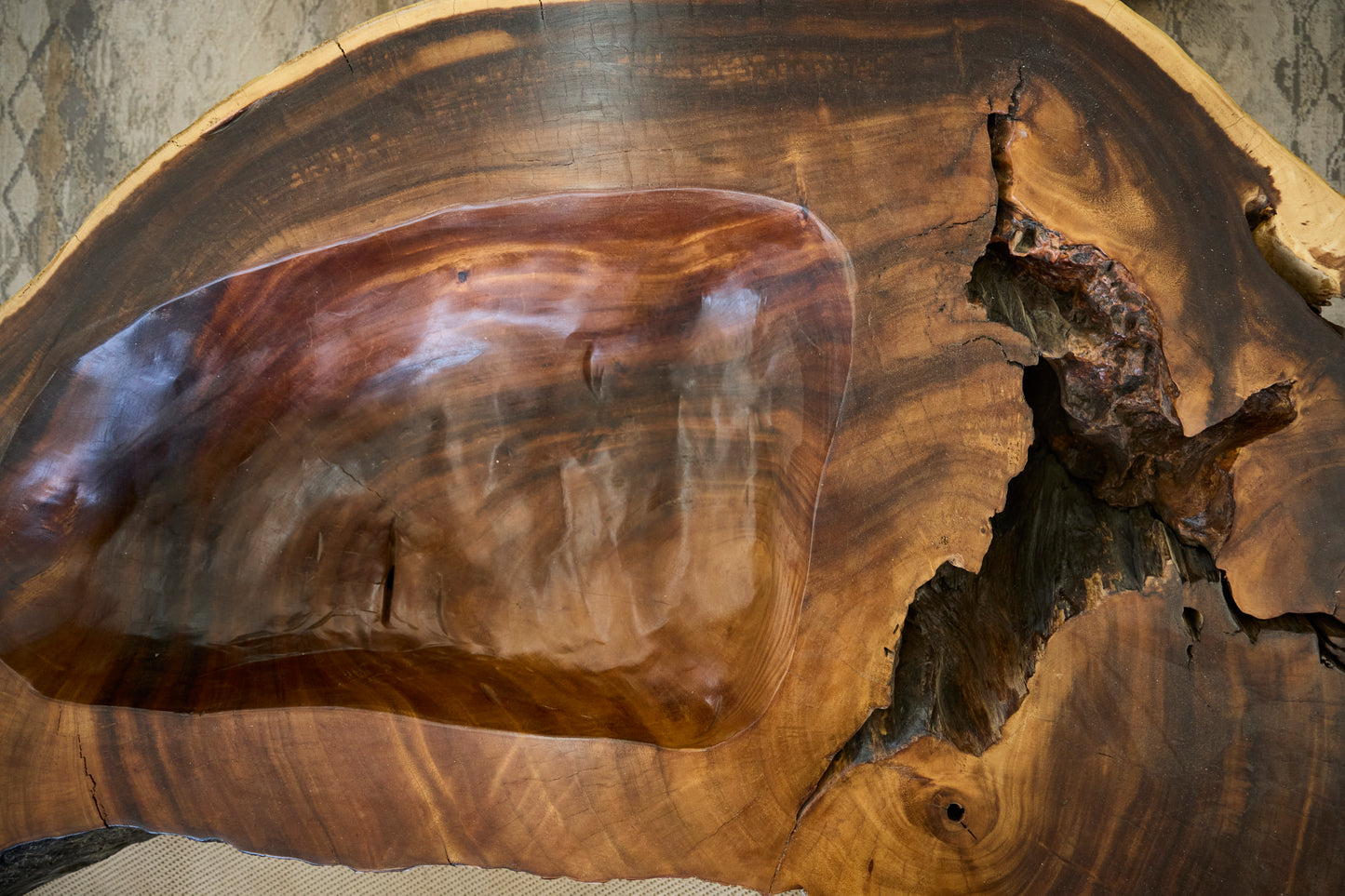 COFFEE TABLE SUAR ORGANIC STOCK  WHEELS